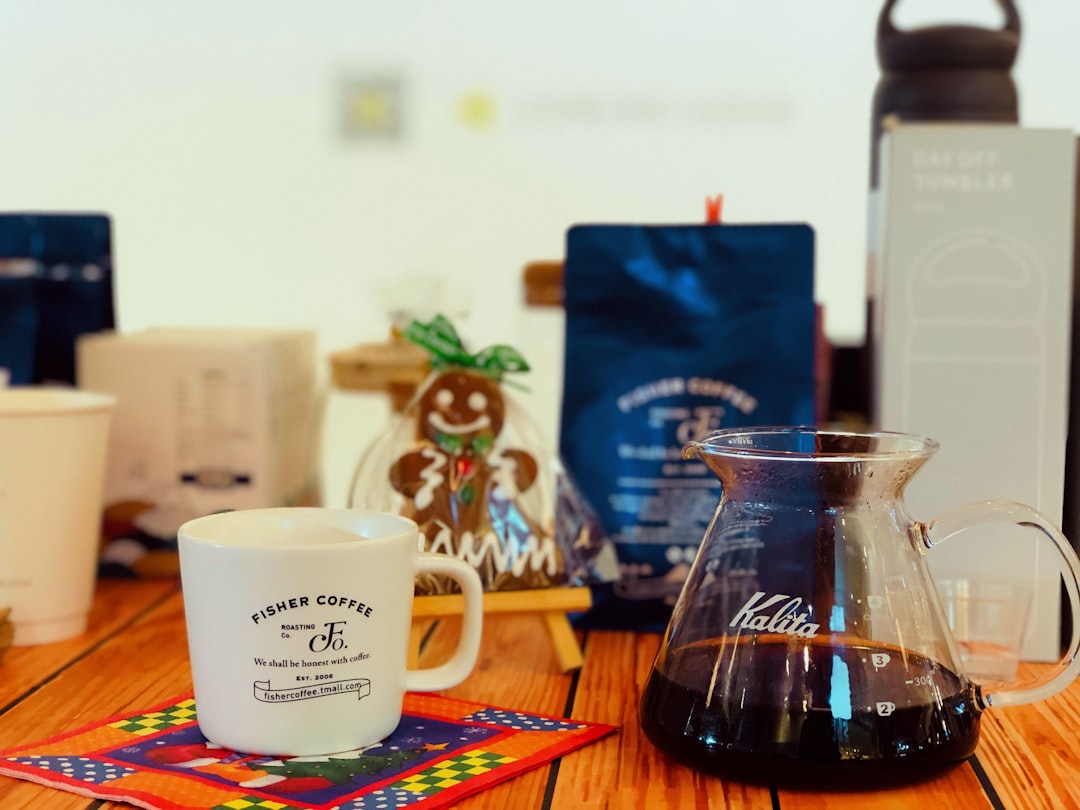 Aillio Bullet R1 vs. Behmor 1600 Plus: The Home Roasting Face-Off