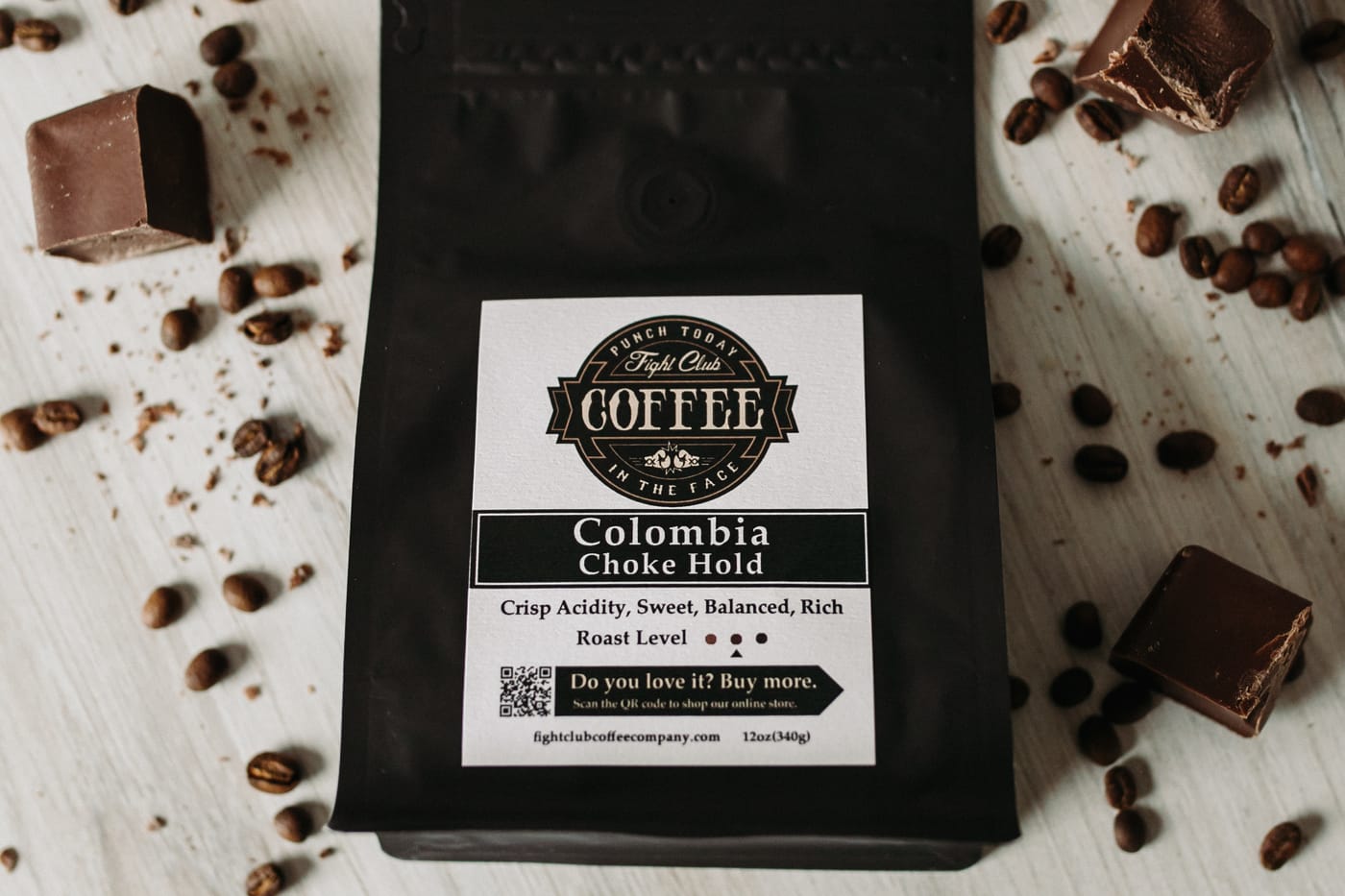 Colombia Choke Hold coffee bag with chocolate